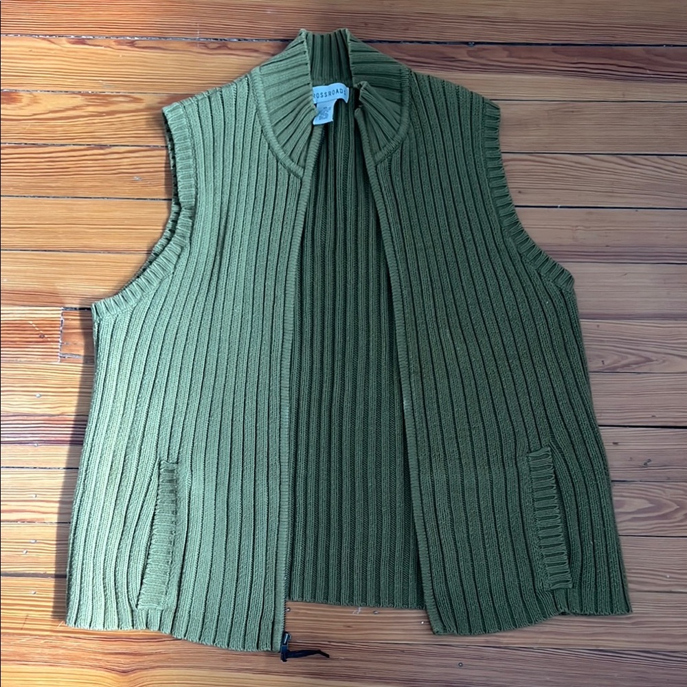 Green Ribbed Sleeveless Cardigan